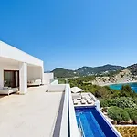 Casa Lines