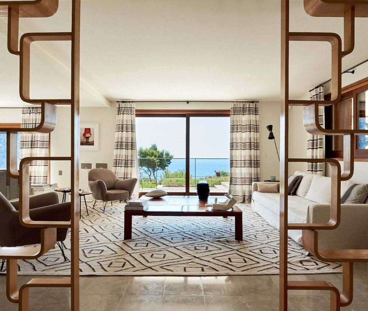 Casa Lines Cala Llonga (Ibiza)